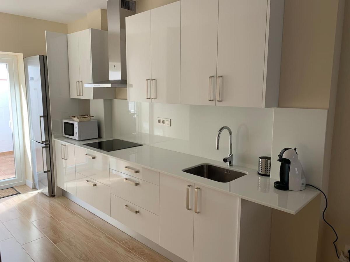 Apartamento En Granada Con Facil Aparcamiento En La Zona ภายนอก รูปภาพ
